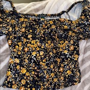 Never worn super cute